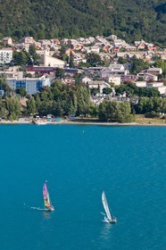 Lac de Serre-Ponçon, Savines-le-Lac