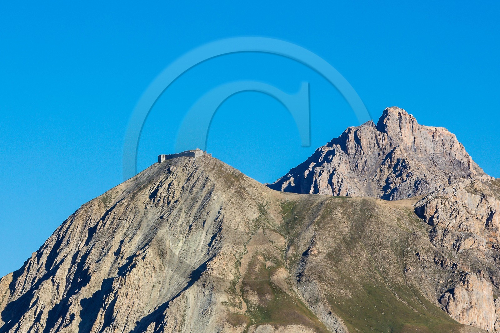 Tête de Viraysse (2742m), ancienne batterie de Viraysse