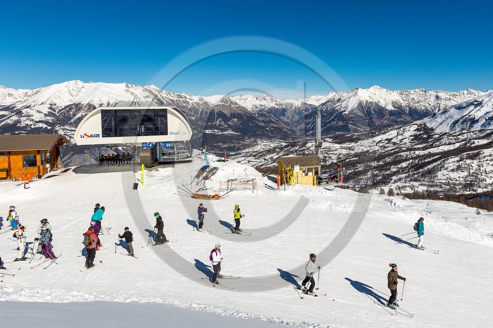 La station de ski Sauze Super-Sauze est une station village, télésiège Le Brec
