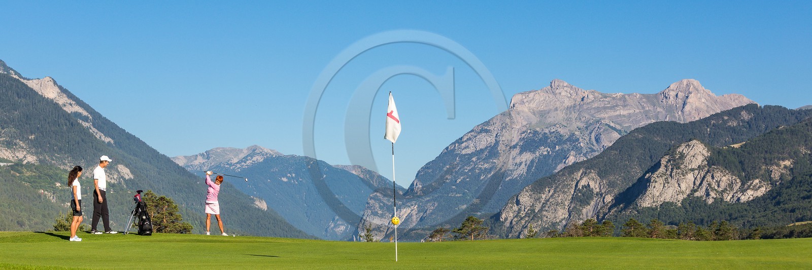 Barcelonnette, Golf de Bois-Chenu