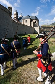 Briançon, l'association Les regiments du passé reconstituent la vie civile et militaire