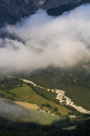 vallon de La Jarjatte, Les Granges des Forêts