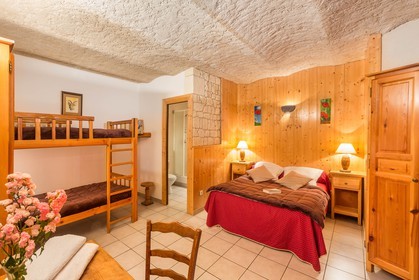 Vallée du Valgaudemar, Ferme-Auberge Les Clarines, Chambres d'hôtes, gîte et table d'hôtes à la ferme