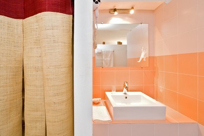Saléon, table et chambre d'hôtes La Tête en l'air