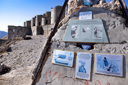 Fort du Chaberton et les ruines de l'ancien camp militaire