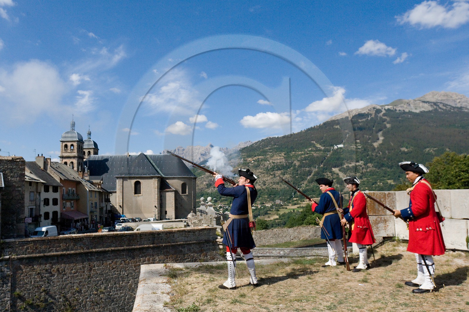 Briançon, l'association Les regiments du passé reconstituent la vie civile et militaire