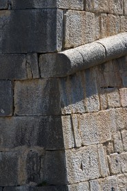 Briançon, La Communication Y