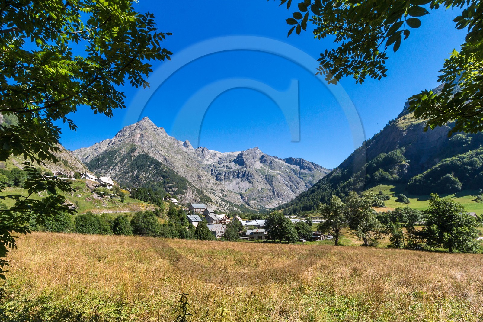 Vallée de Champoléon, Les Gondoins