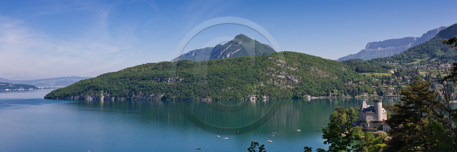 Lac d'Annecy, village de Duingt, domaine de Châteauvieux, Château de Ruphy
