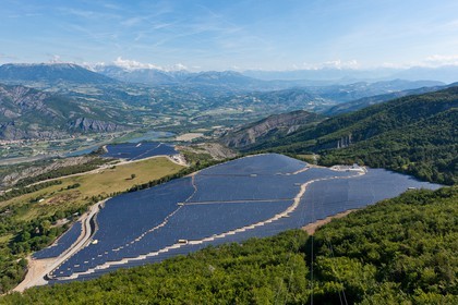 La plus grande centrale solaire photovoltaïque de France