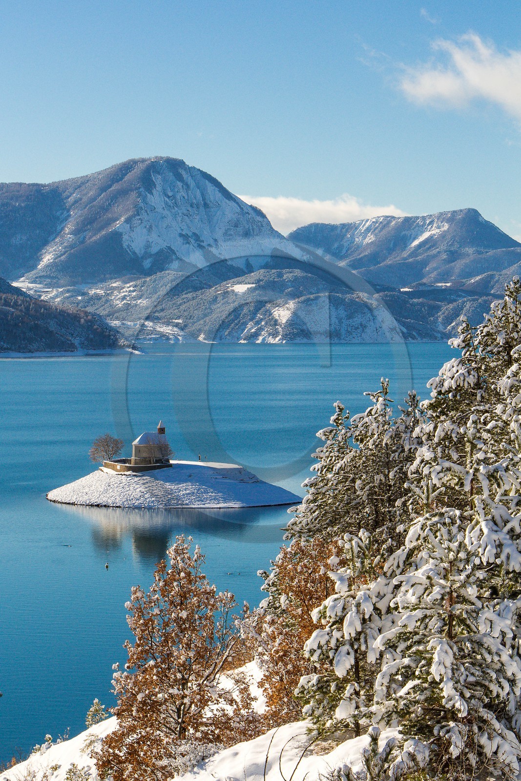 photographe professionnel, illustration, architecture, nature et environnement, sports et loisirs, spécialiste de la photographie panoramique, reportages, photographie aérienne et semi-aérienne