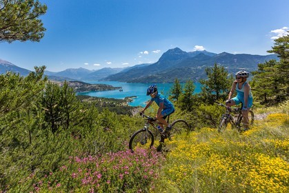 Pays de Serre-Ponçon, Chorges, belvédère des Curattes, vtt