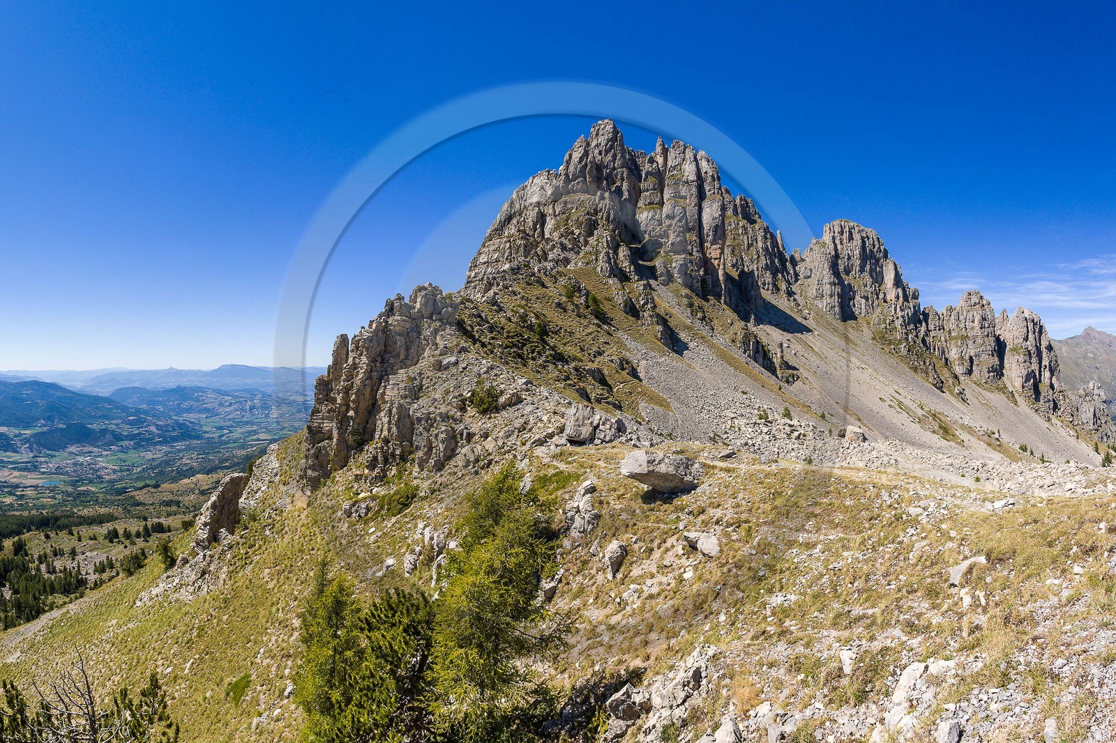 Pays de Serre-Ponçon, Réallon et les Aiguilles de Chabrières