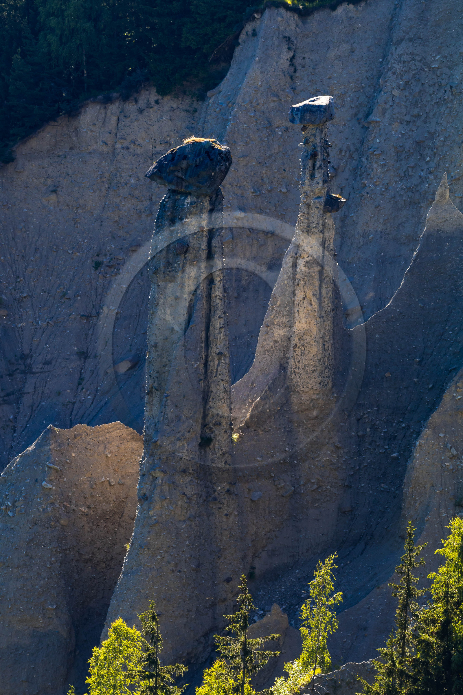 Montgellafrey, cheminées de fées