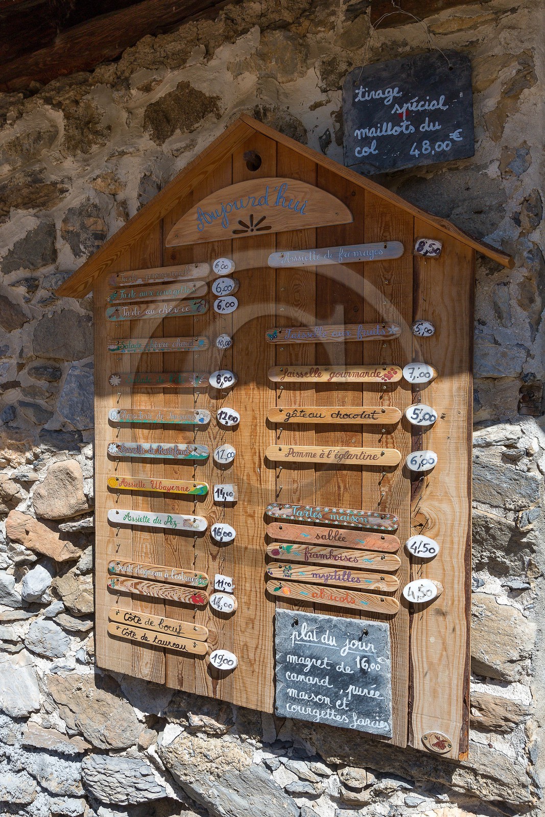 Col de La Bonette-Restefond,  Restaurant d'altitude Halte 2000