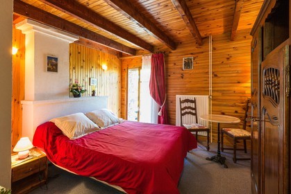 Chabottes, Chambre d'hôte Les Sources