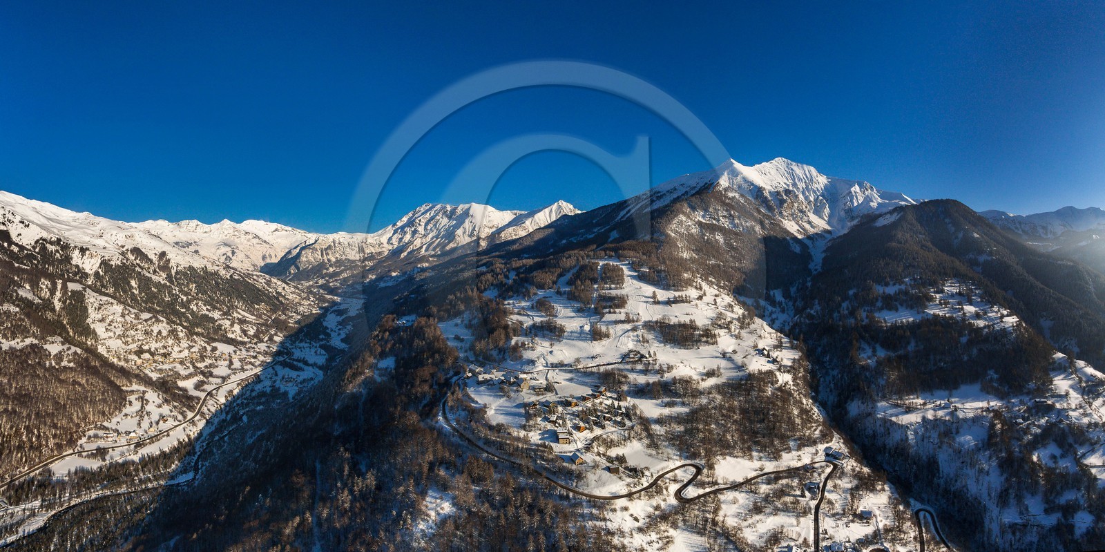 Station village de Serre-Eyraud