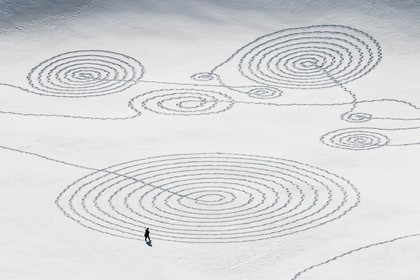 Serre-Chevalier, Snow drawings, une œuvre de l'artiste Sonja Hinrichsen