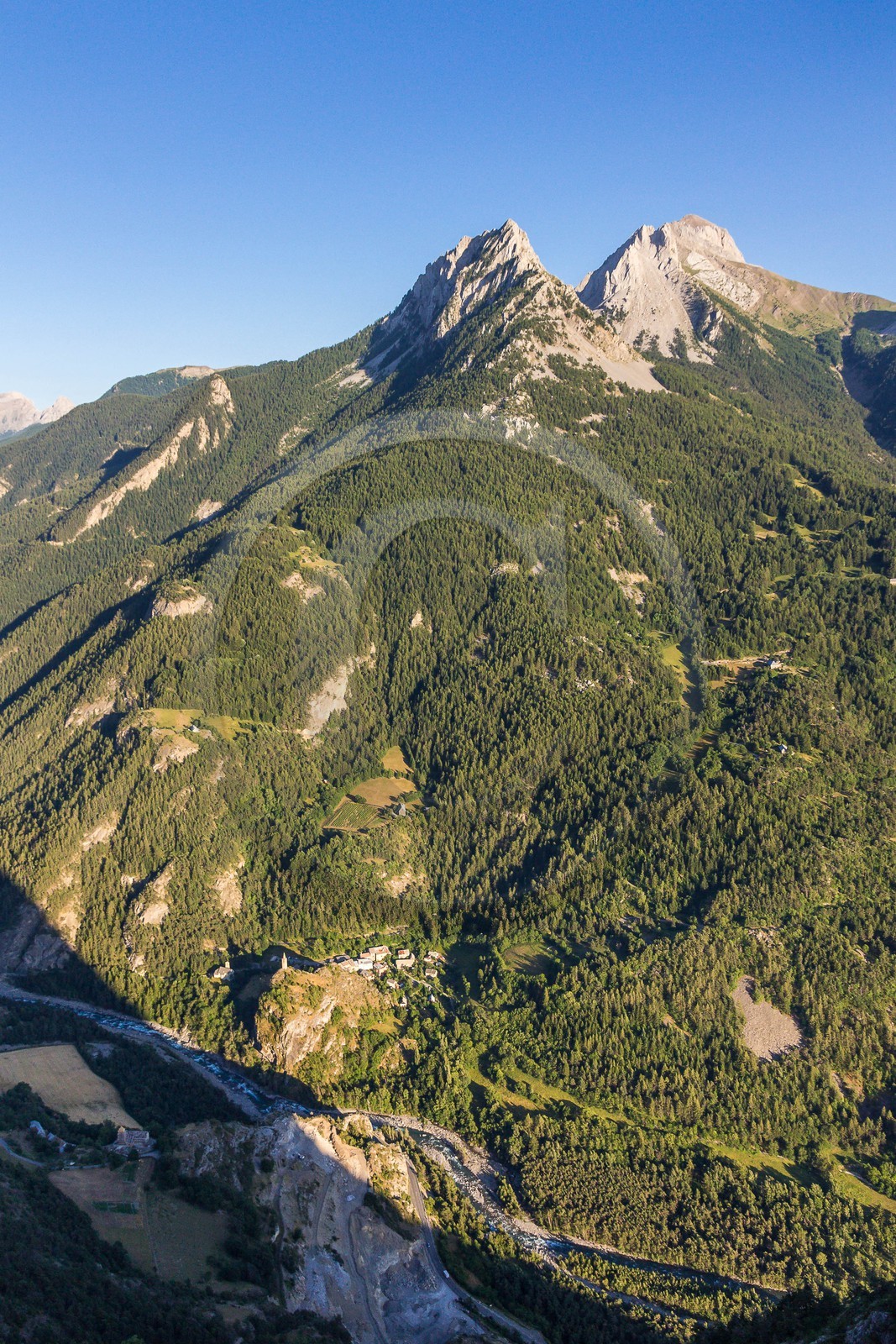 Méolans-Revel, la Séolane des Beysses, la Petite Séolane et la Grande Séolane