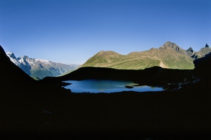 Lac du Goléon et la Meije