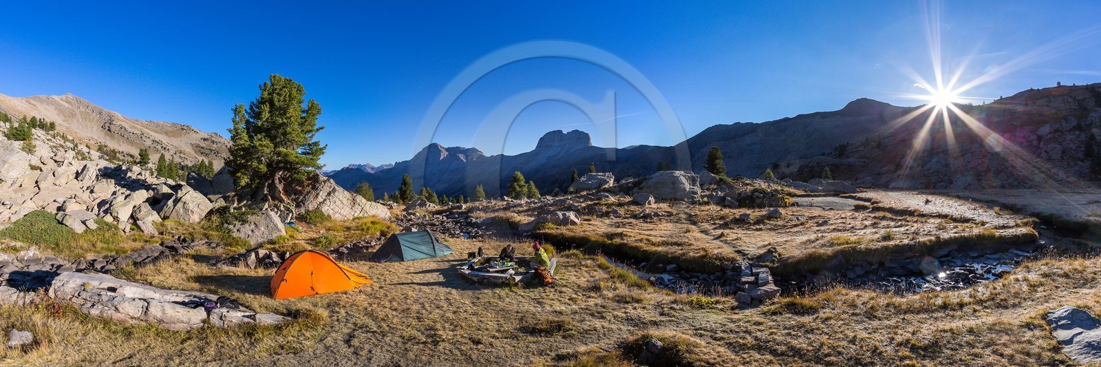 Vallon du Laverq, lac et tourbière Les Eaux-Tortes