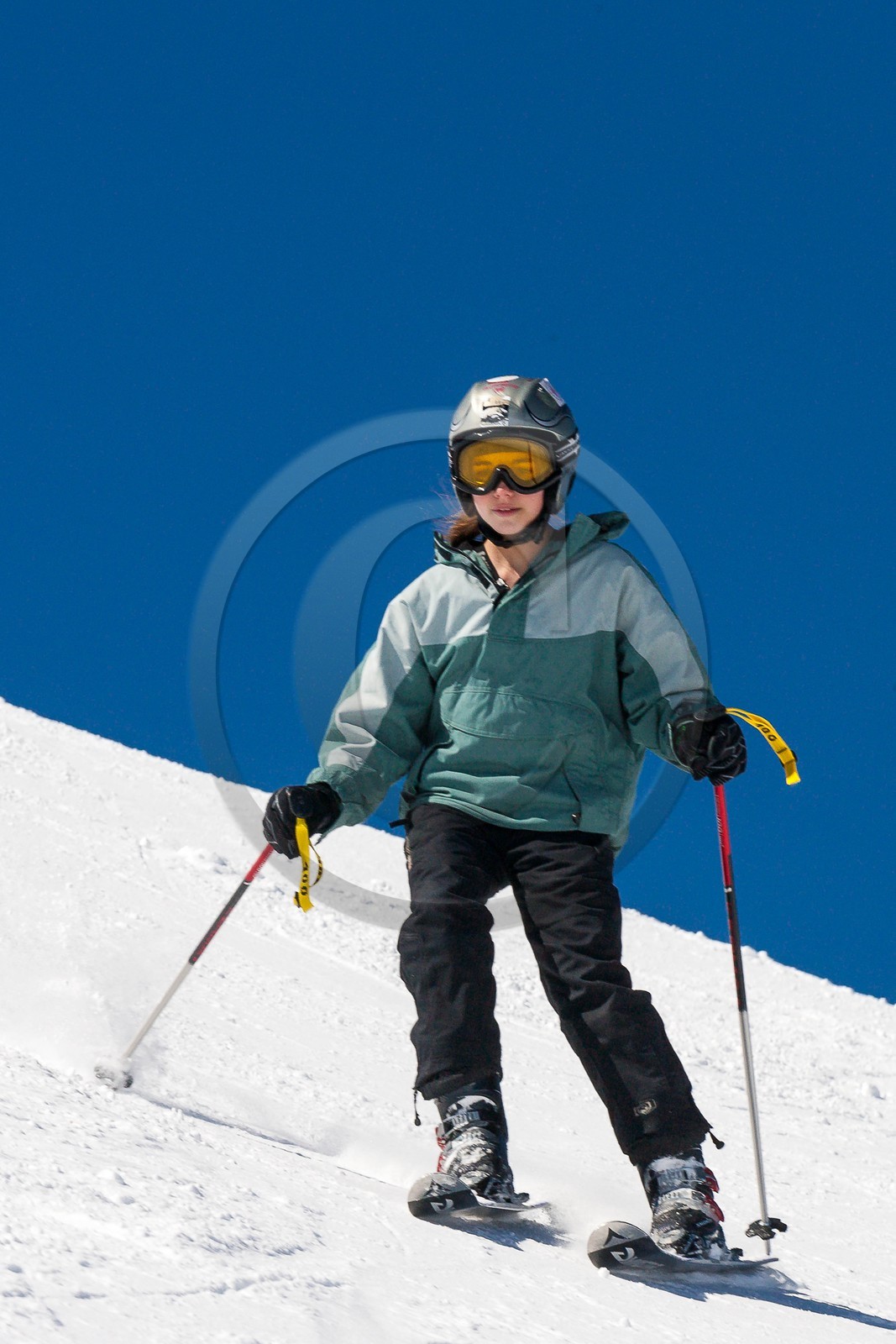 Ski enfant piste de ski