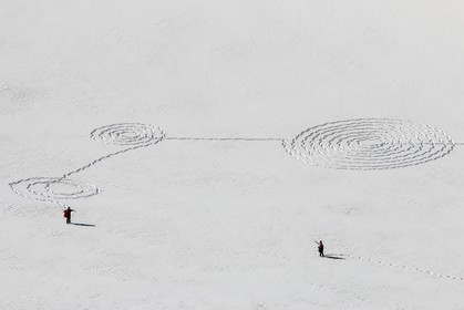Serre-Chevalier, Snow drawings, une œuvre de l'artiste Sonja Hinrichsen