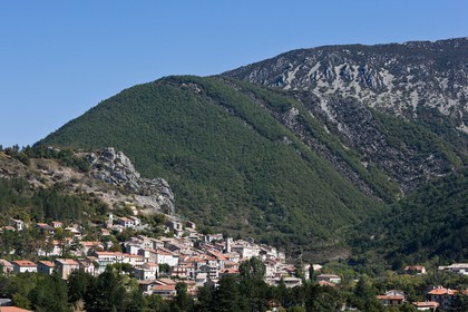 vallée du Buech, village de Serres