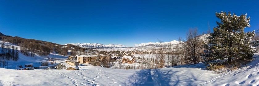 Vallée du Champsaur, station village d'Ancelle