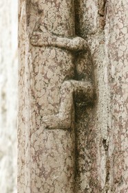 Embrun, Cathédrale Notre-Dame du Réal, détails sculpture