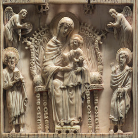 Diptyque en ivoire du XIIe siècle d’inspiration byzantin