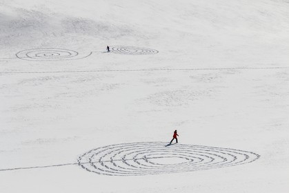 Serre-Chevalier, Snow drawings, une œuvre de l'artiste Sonja Hinrichsen