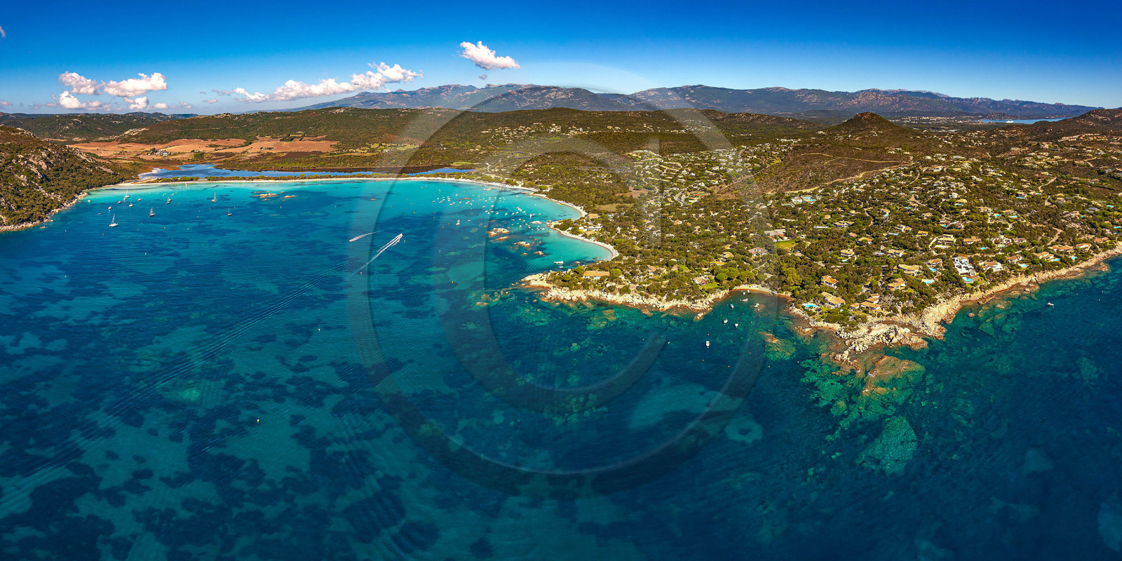 Golf de Santa Giulia et la Pointe de Pietraggione