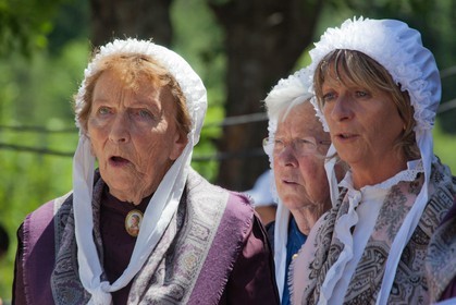 La fête de la Sainte-Anne à Prapic, fin juillet, danses locales, rigodon