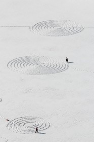 Serre-Chevalier, Snow drawings, une œuvre de l'artiste Sonja Hinrichsen