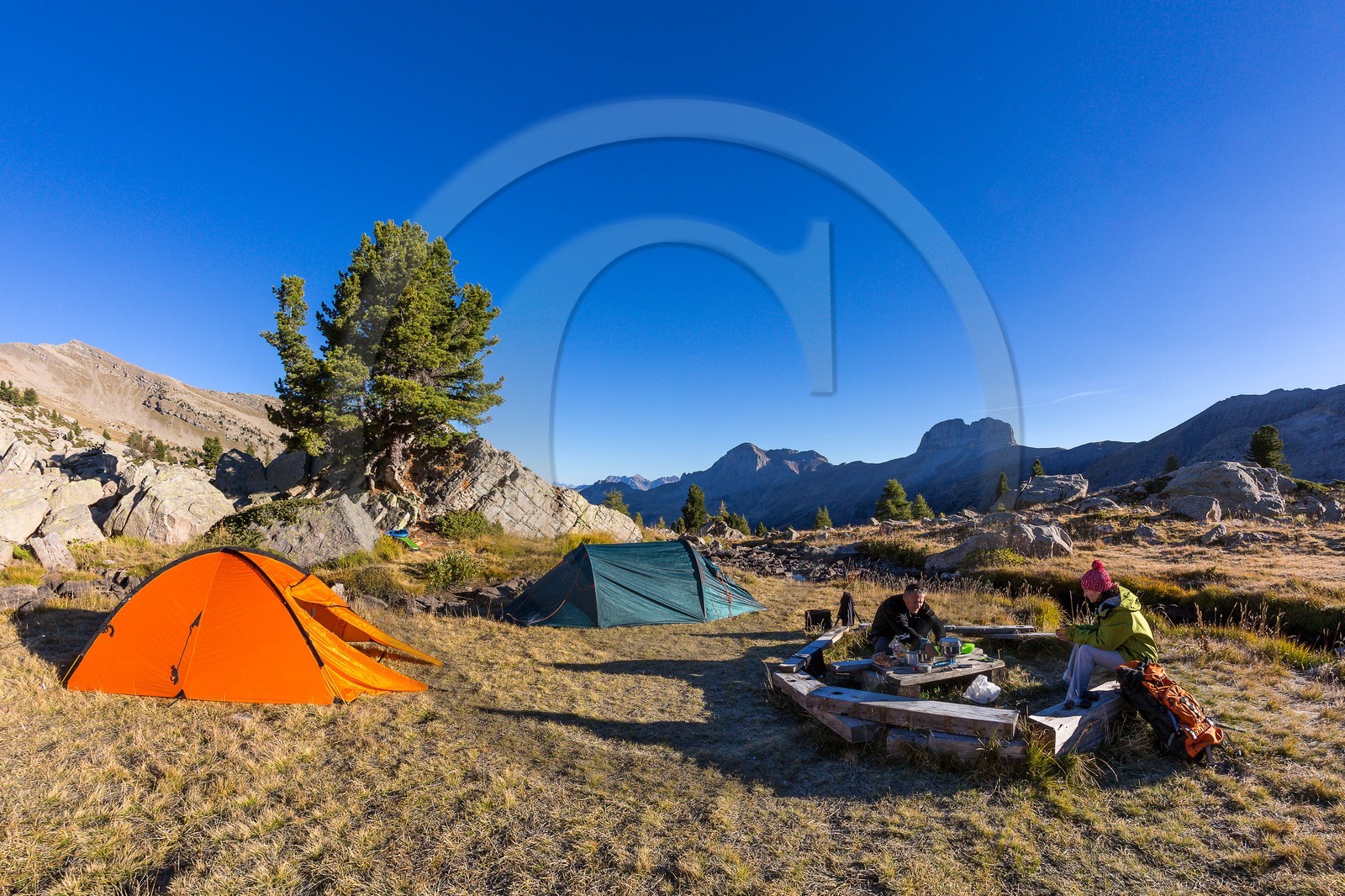 Vallon du Laverq, lac et tourbière Les Eaux-Tortes