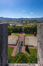 Château des ducs de Savoie, Tour demi-ronde
