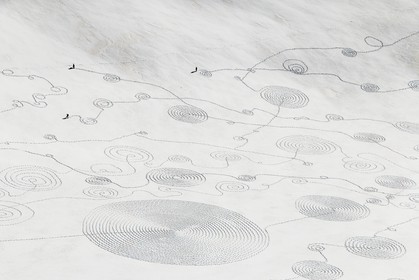 Serre-Chevalier, Snow drawings, une œuvre de l'artiste Sonja Hinrichsen