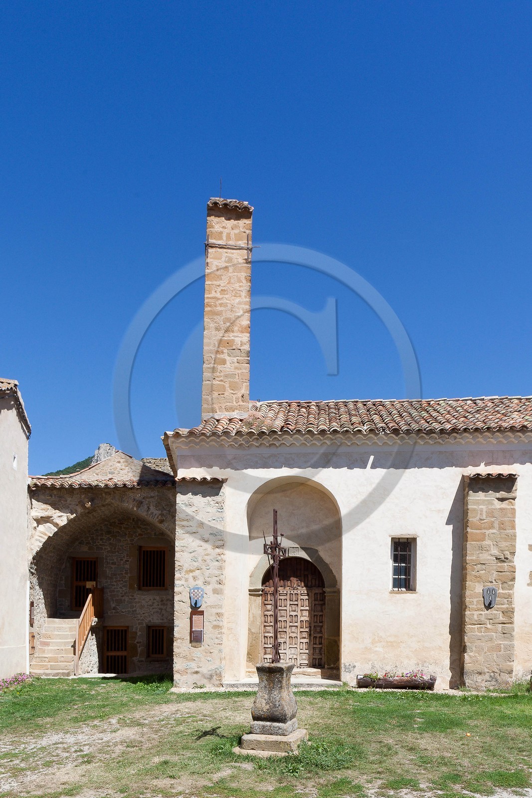 Saint-André de Rosans, Prieuré fondé par l'ordre de Cluny au Xème siècle