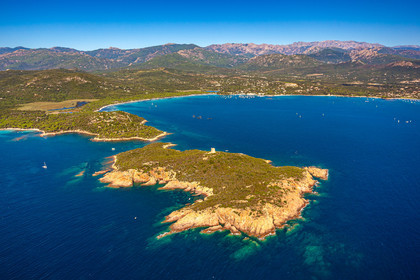 Golfe de Pinarellu, Capu di Fora,