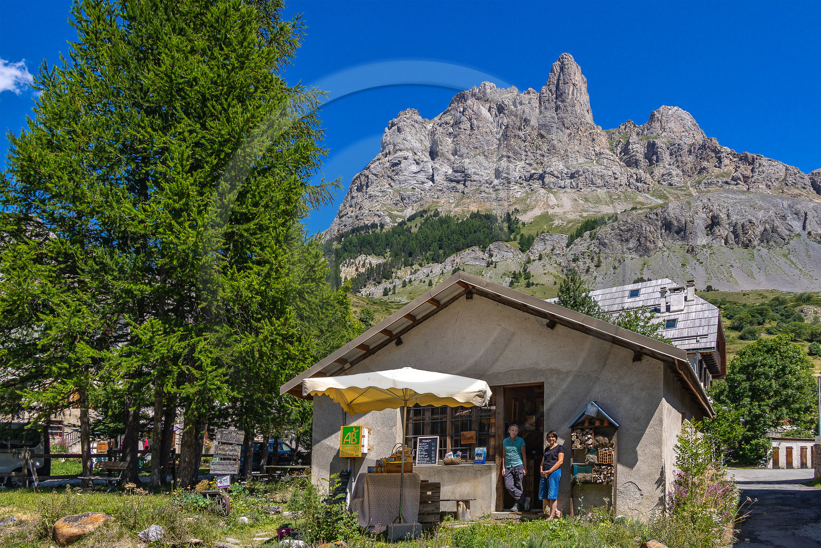 Les cueillettes du Lauzet et la miellerie du Lauzet