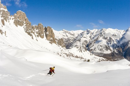 Pays de Serre-Ponçon, Réallon et les Aiguilles de Chabrières