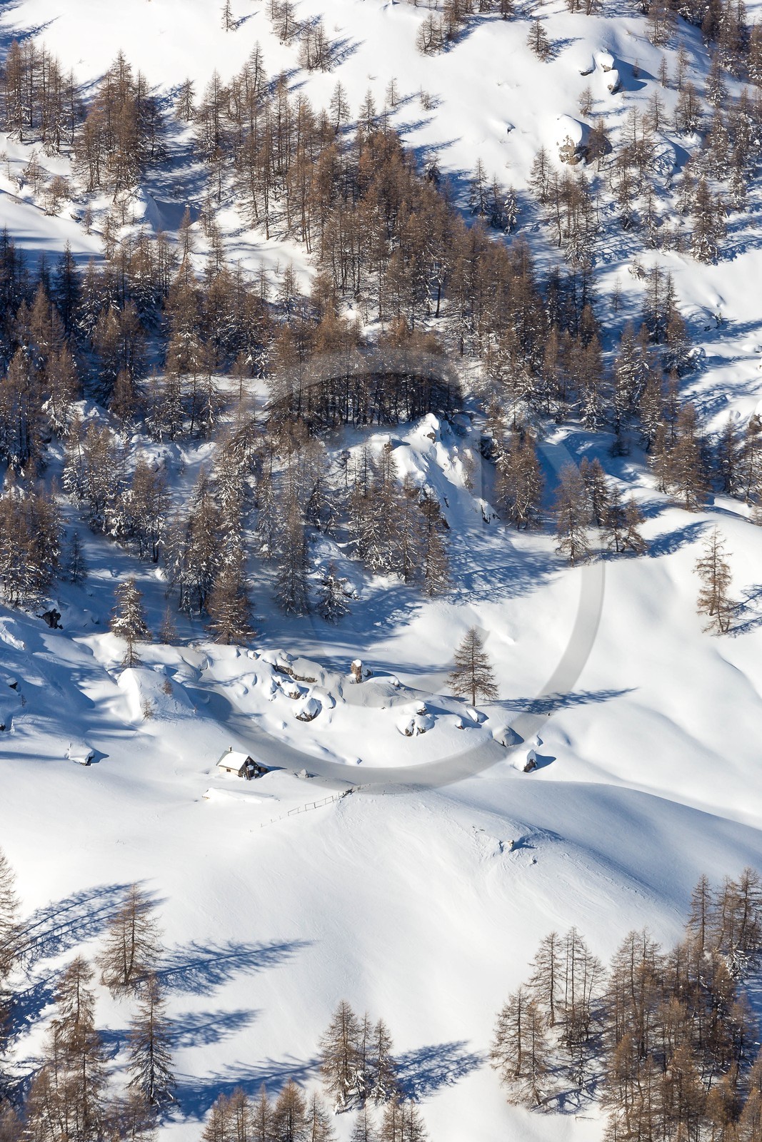 Uvernet-Fours, station de ski de Praloup, cabane de Gimette ou Grande Cabane