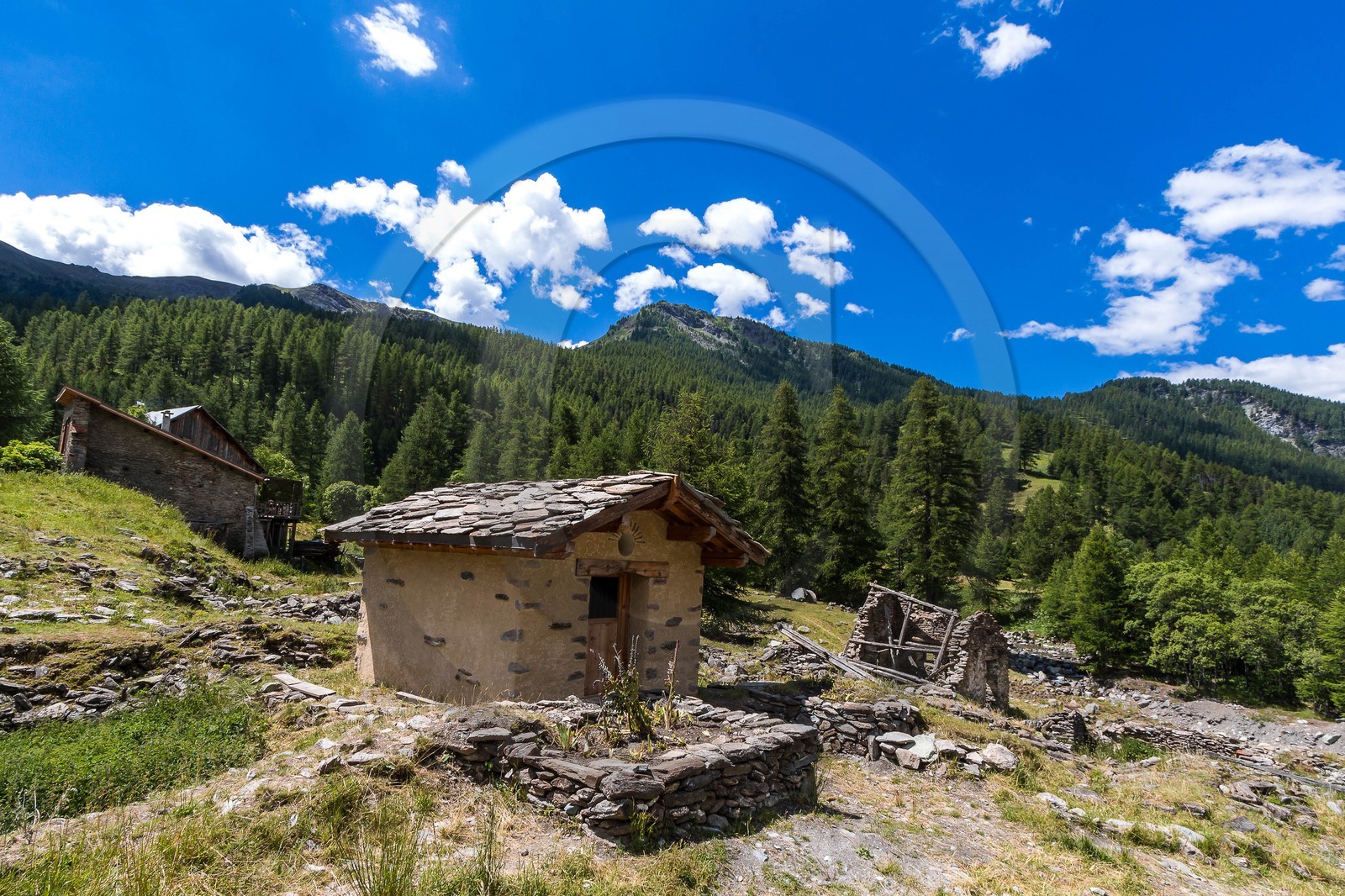 Abriès, Le Roux,Valpréveyre, chapelle Saint-Bernardin de Sienne
