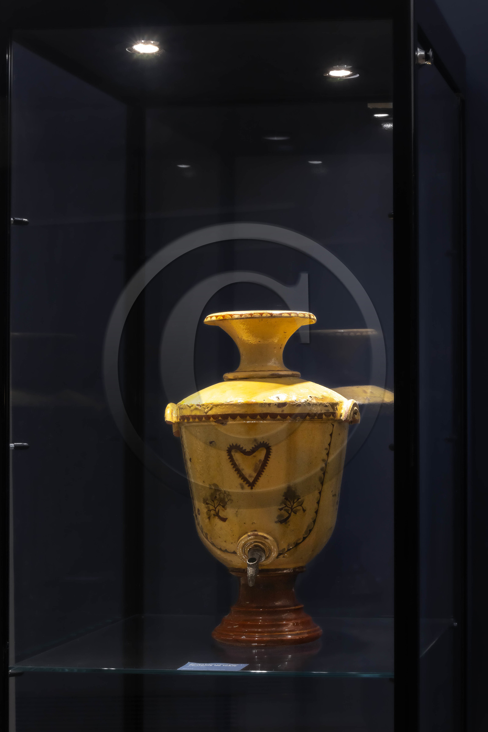 Musée Muséum départemental des Hautes-Alpes, fontaine de table (1840-1880)