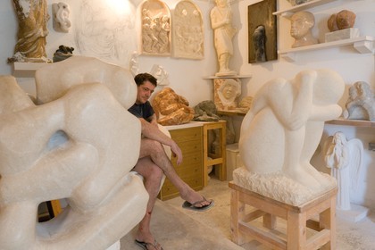 Pero Jaksic, Sculpteur sur pierre