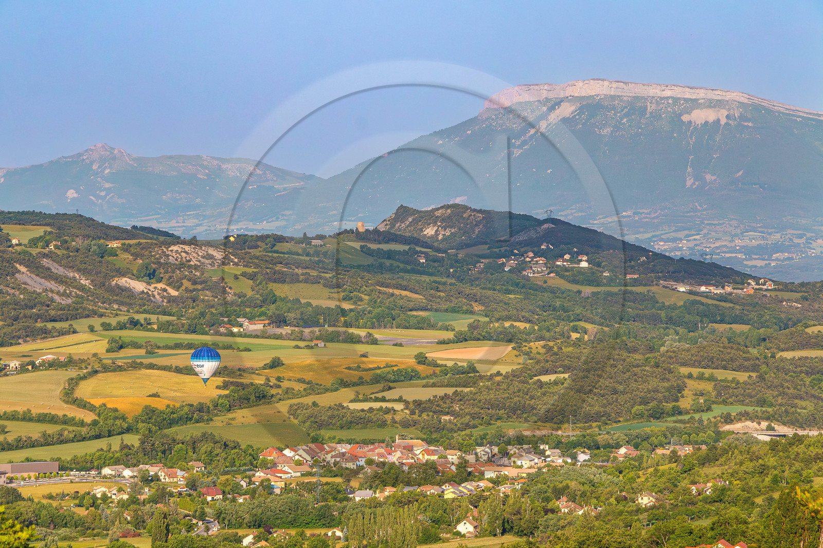 La Bâtie Neuve, vol en montgolfière