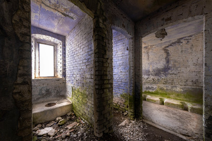 Fort du Chaberton et les ruines de l'ancien camp militaire