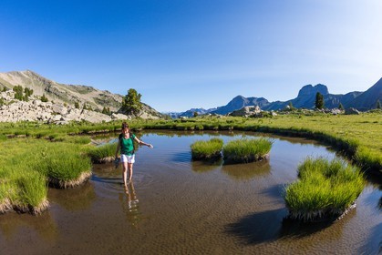 Vallon du Laverq, lac et tourbière Les Eaux-Tortes