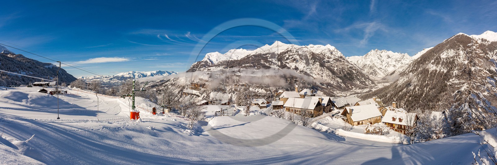 Station village de Serre-Eyraud